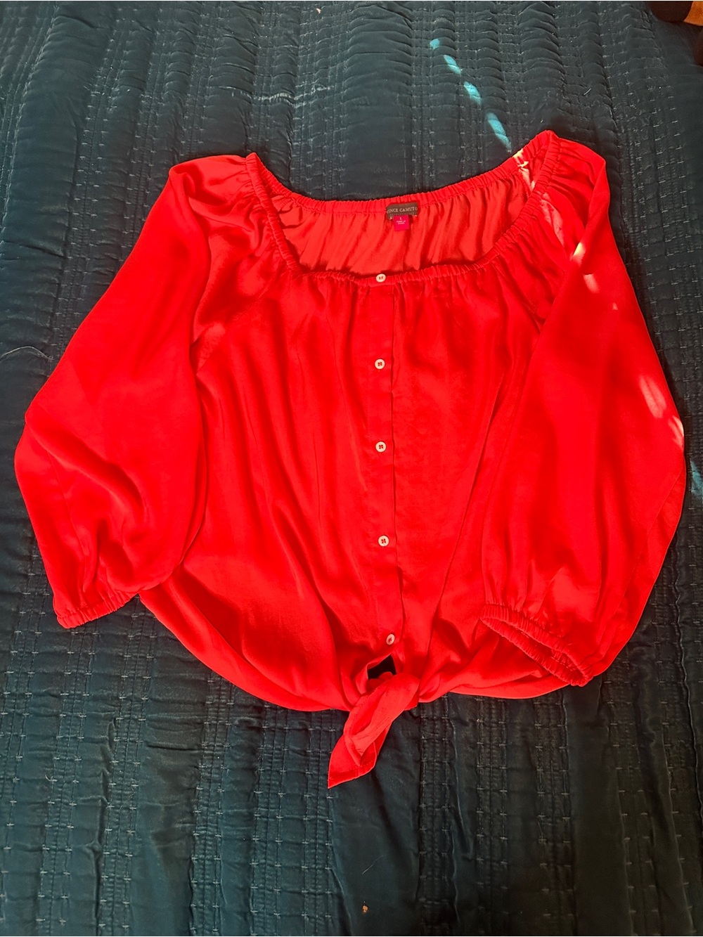 Vince Camuto Red Button-Front Tie-Hem Blouse Size L